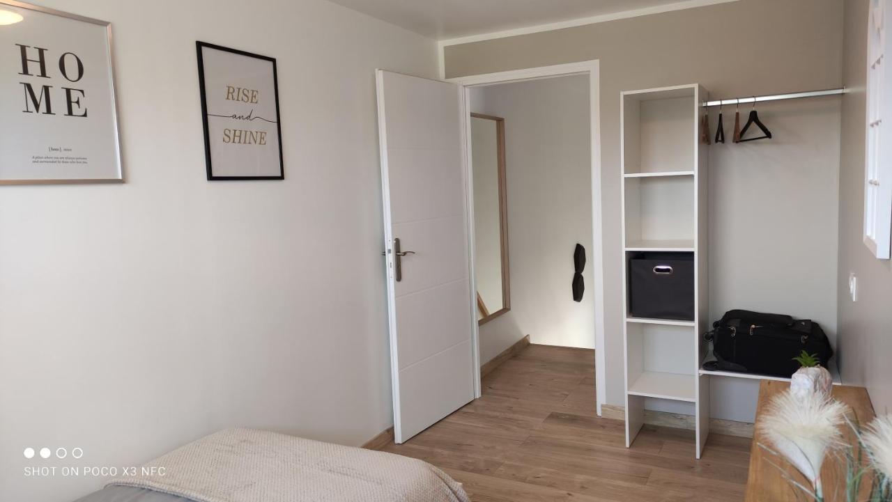 Hinges La Pause Au Cub, Maison Cubique Tout Confort מראה חיצוני תמונה